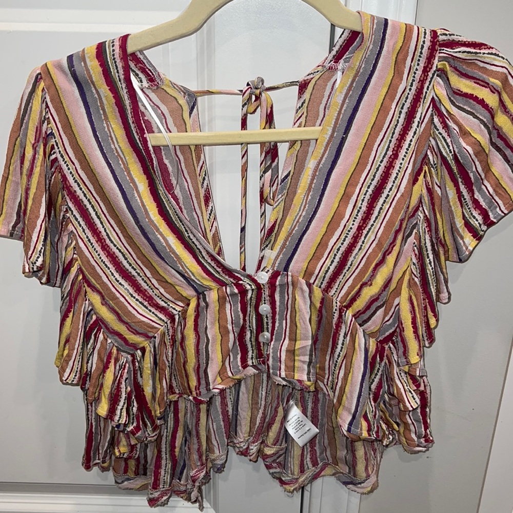 Striped crop flutter top - small